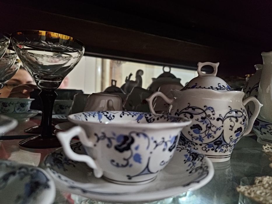 Vând Serviciu Cafea