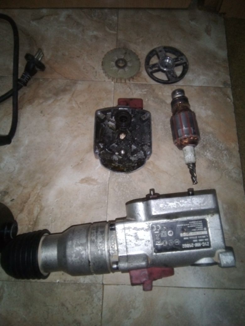 Ciocan Bormașină rotopercutor autofiletanta