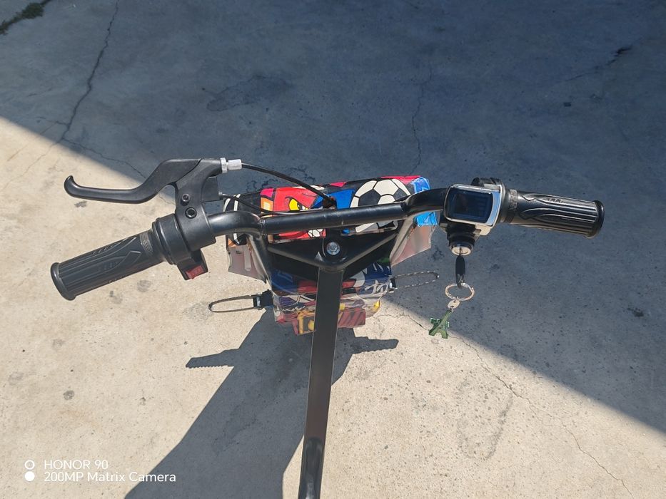 Tricicletă electrică