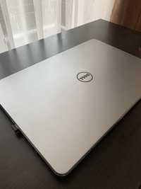 Laptop Dell , carcasa aluminiu