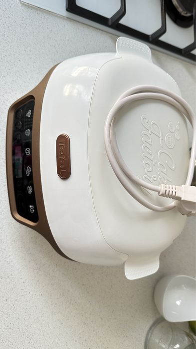 Мультипекарь с дополнительными аксессуарами