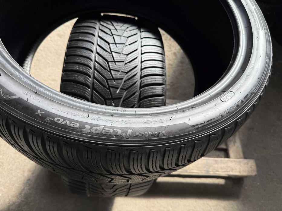 2x Anvelope Iarna 295/35 R21 - Hankook  Winter I"Cept Evo 3 X