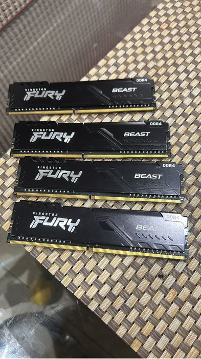 RAM 16GB (4x4GB) DDR4 2666MHz Kingston FURY Beast - Kit Nou!