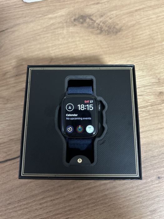 Apple watch 5 SE