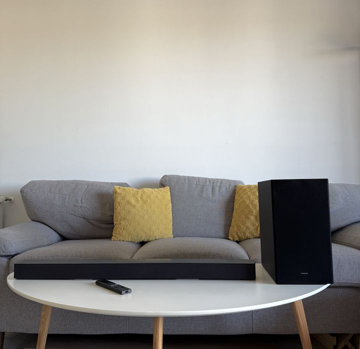 Soundbar + Subwoofer Samsung HW-C450, 2.1, 300W cu Bluetooth