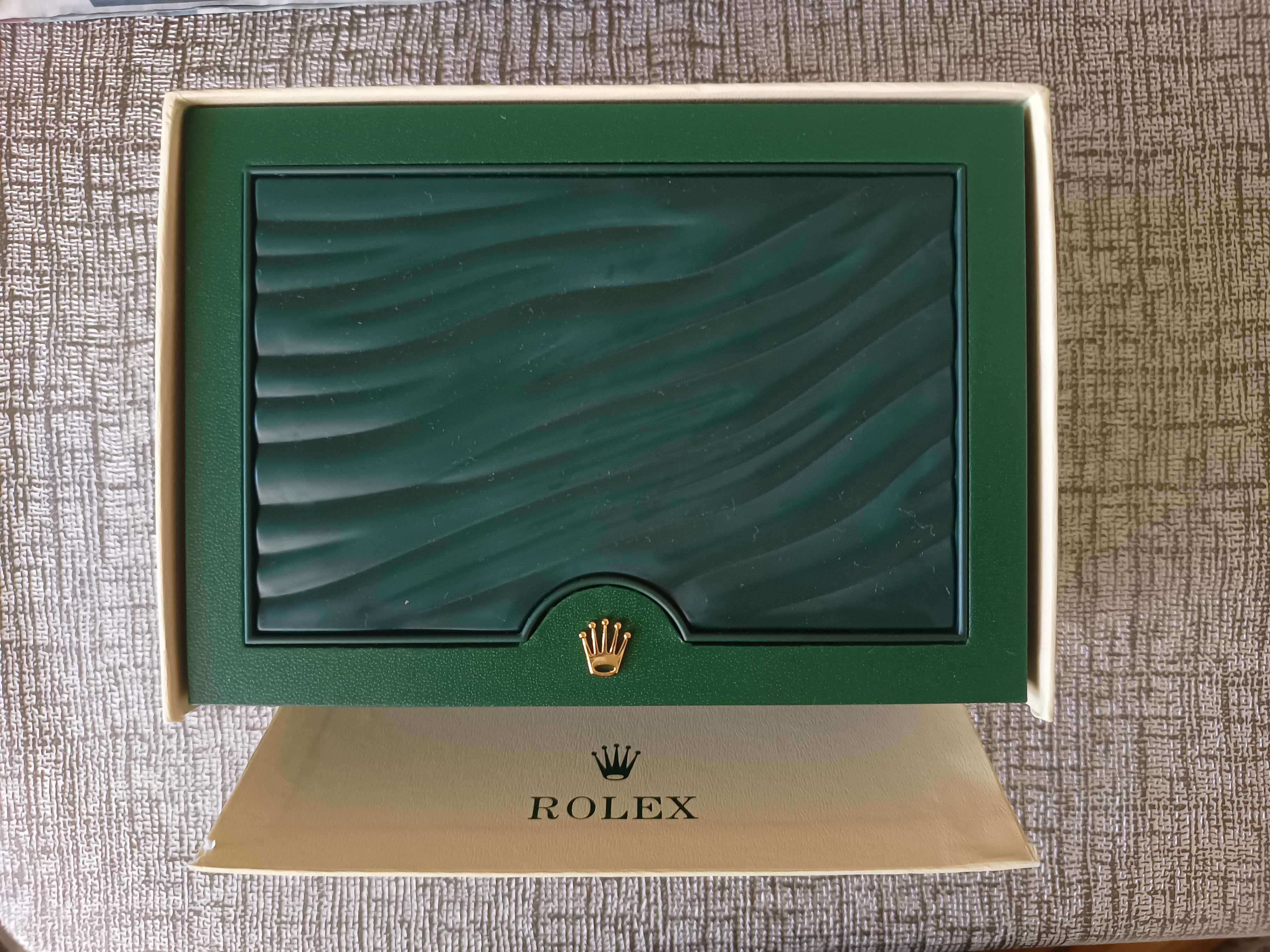 Продавам чисто нов часовник Rolex Milgauss