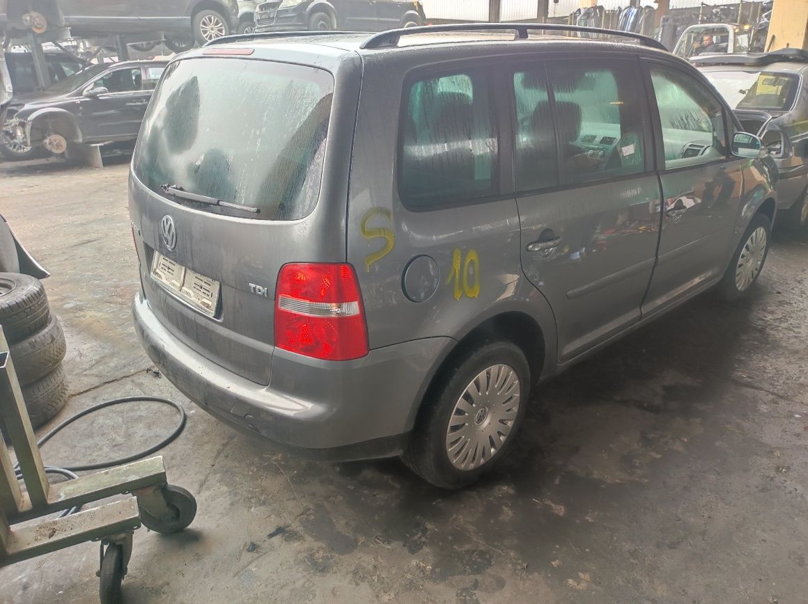 Фолксваген Тоуран/Volkswagen Touran1.9TDI