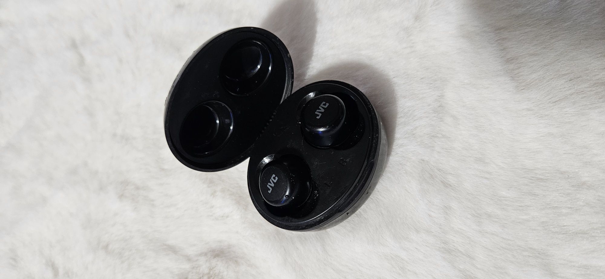 Casti JVC Bluetooth cu acumulator