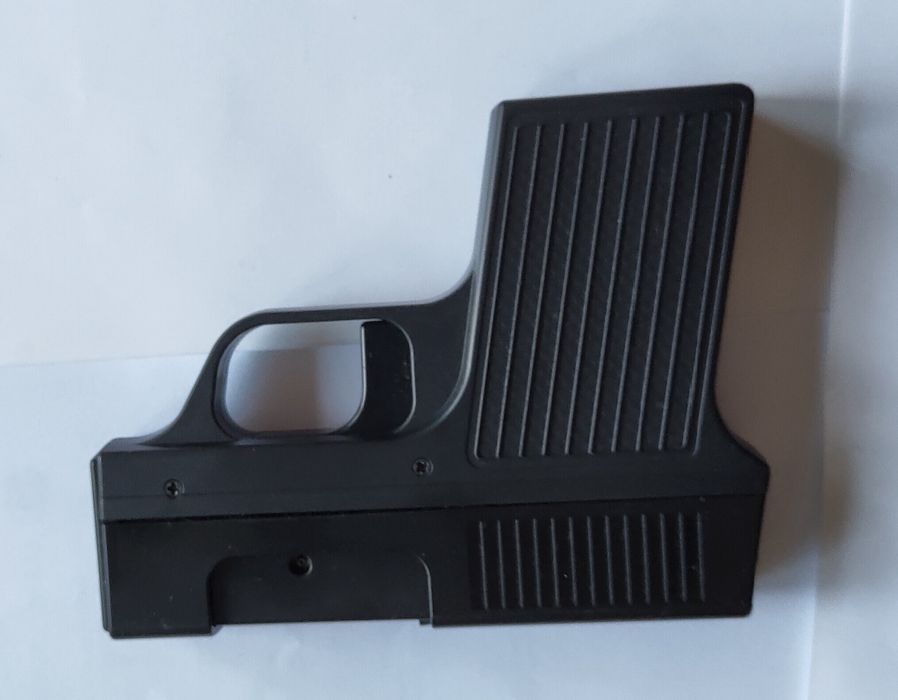 Зажигалка - пистолет. Портсигар