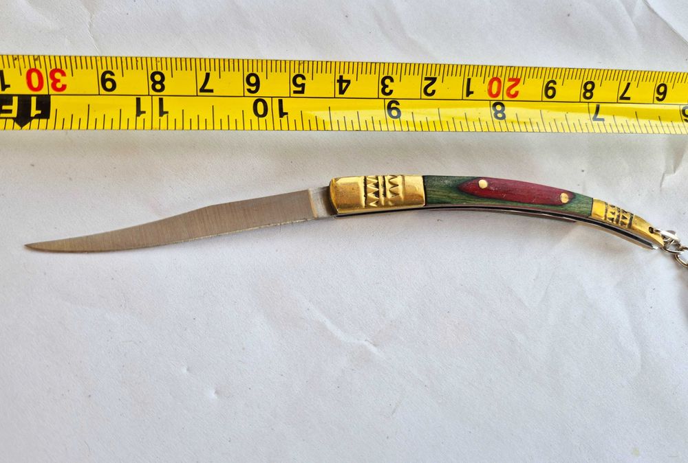 Малко сгъваемо арменско ножче