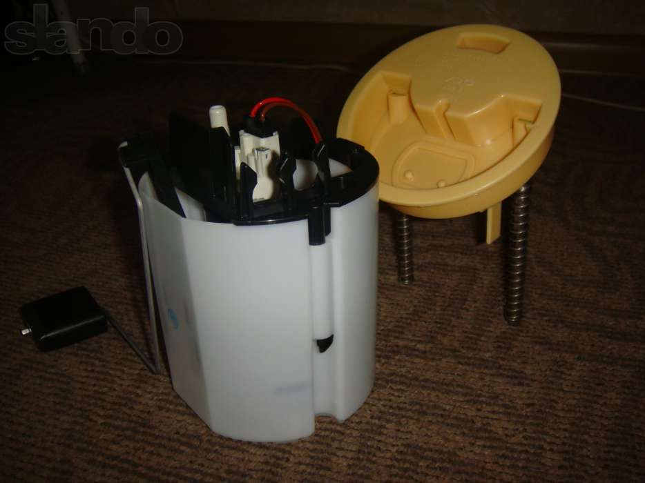 Насос топливный Мерседес нов оригинал