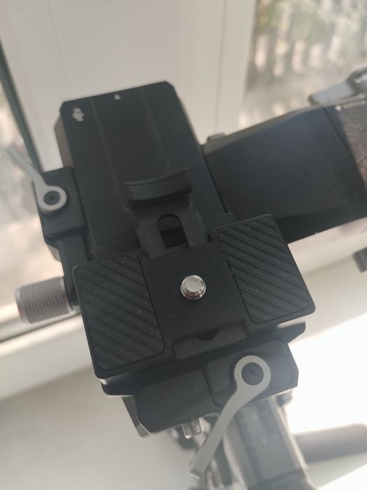 Ronin rs4 sotiladi kam ishlatilgan xolati tinniq