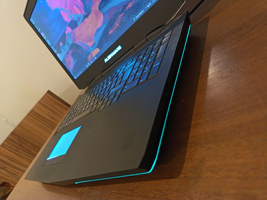 Laptop gaming Dell Alienware 17