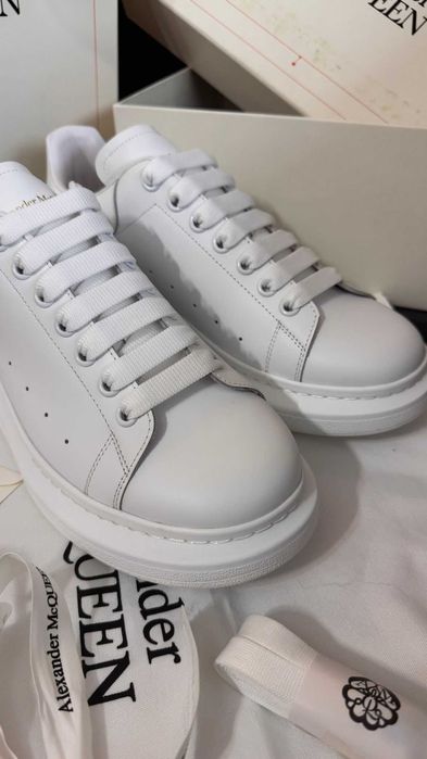 Adidasi Alexander Mcqueen - marime 43, premium quality, full box