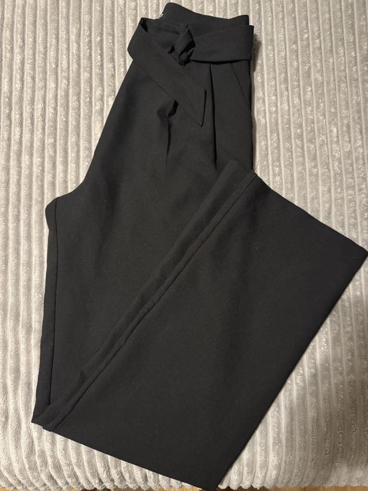 Дамски панталон спортно елегантен