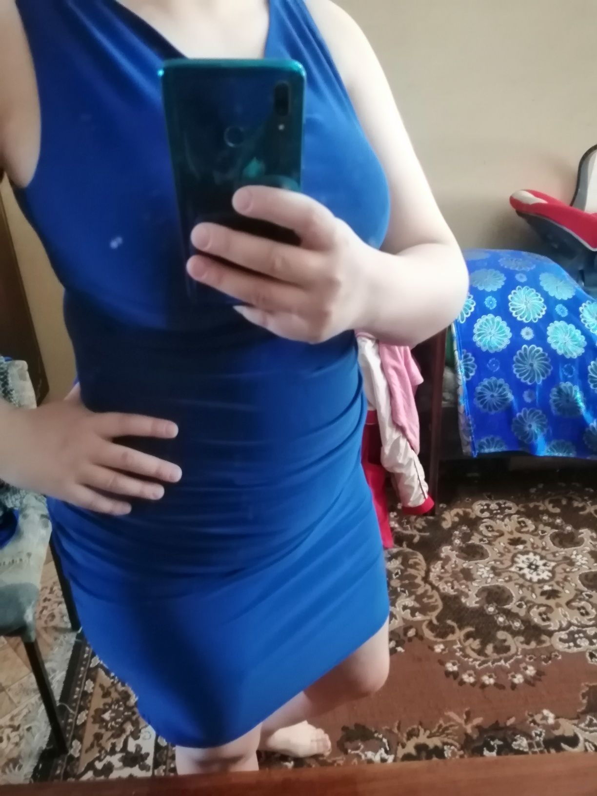 Продам  платья синие по 3000