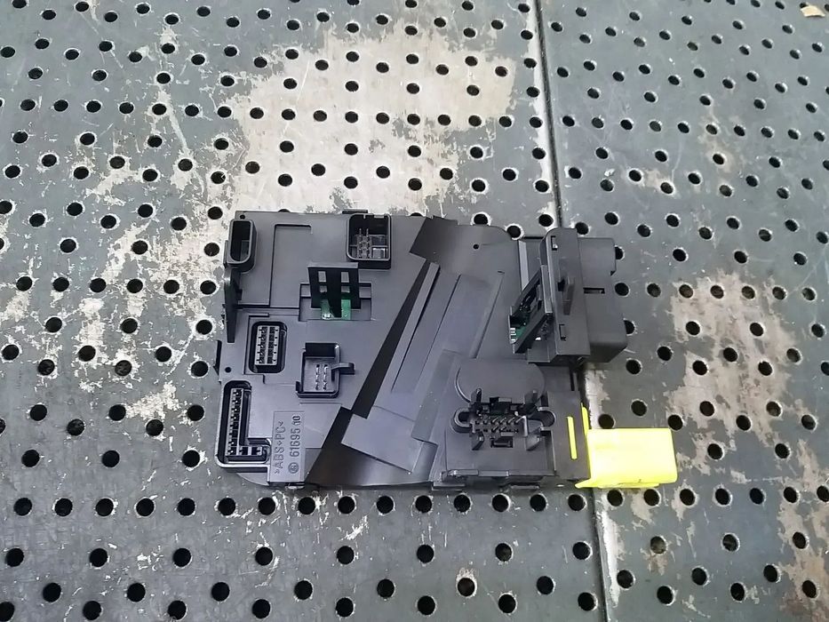 Modul calculator coloana volan vw golf 5 1k 1k0953549af 05113513