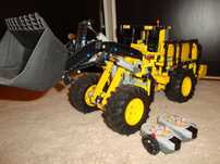 incarcator excavator vola 4 motoare Lego Technic 42030 telecomanda