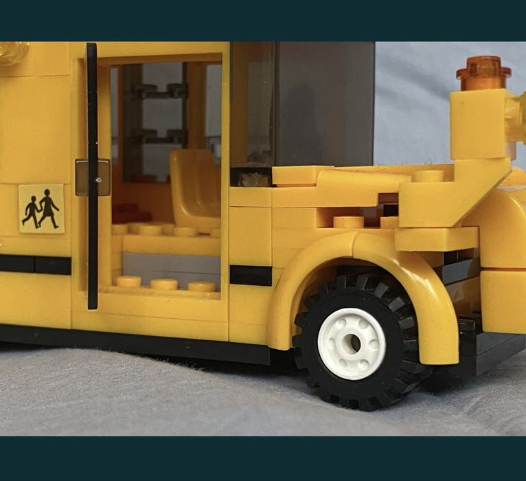 Lego set autobuze scolare