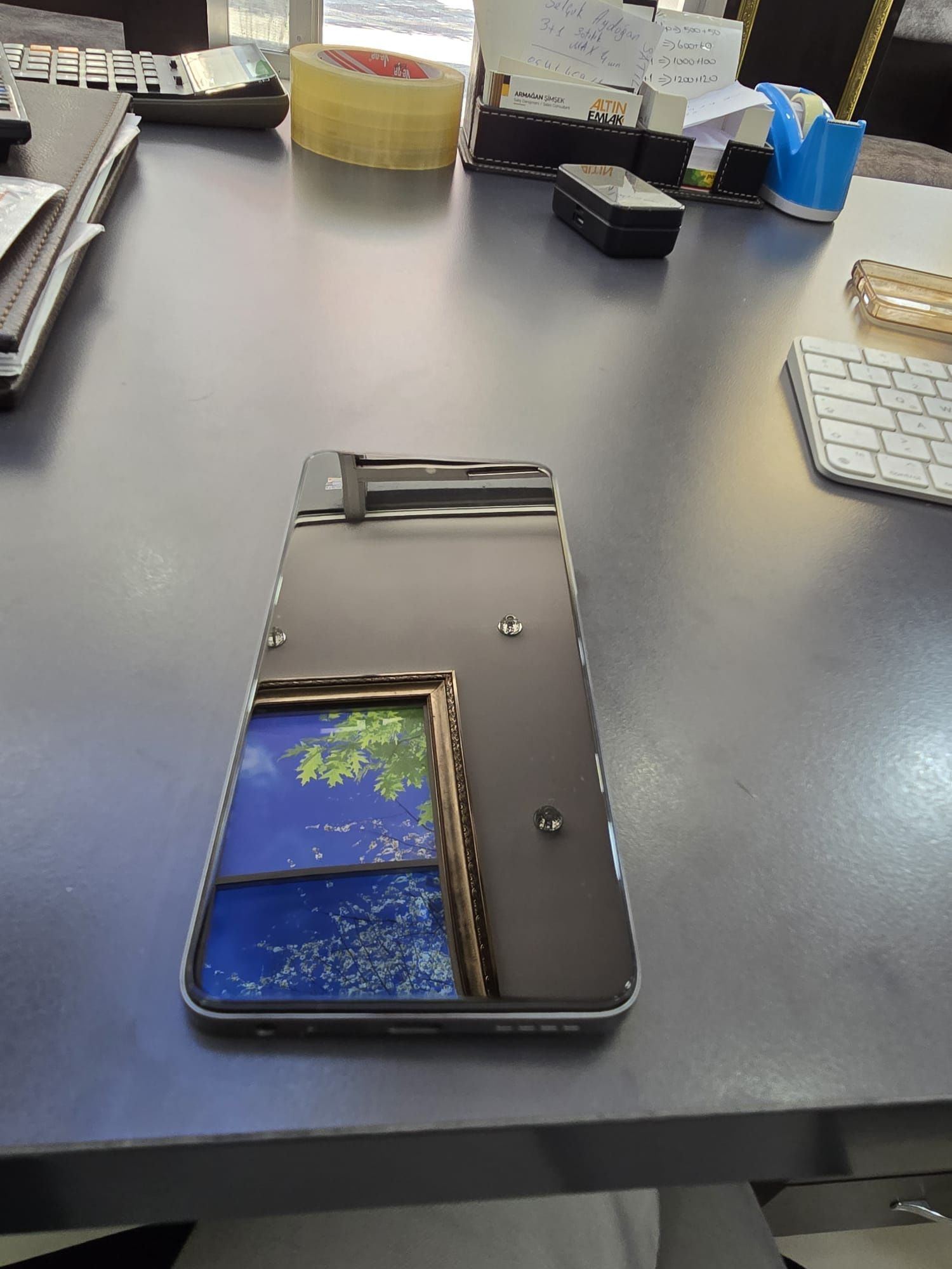 Infinix Hot 50 8+8/256  holati alo