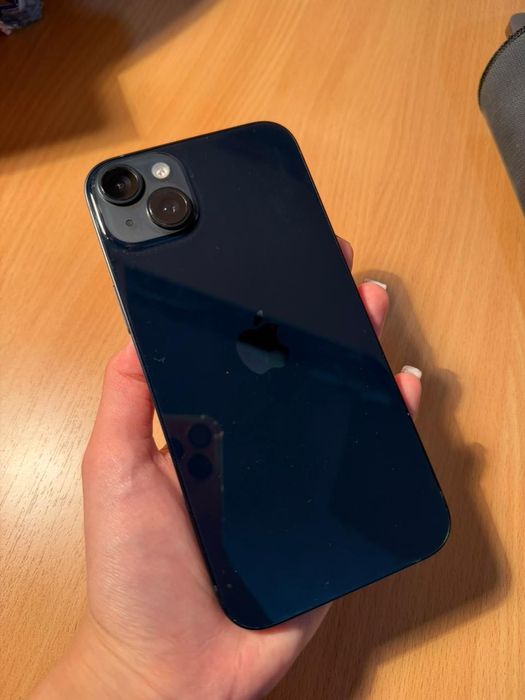 Продаю iPhone 14+