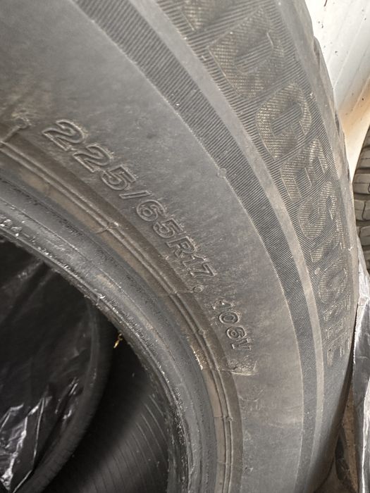 Vand 2 cauciucuri all seasons 225 65 17 an 3424