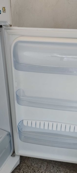 Хладилник Индезит