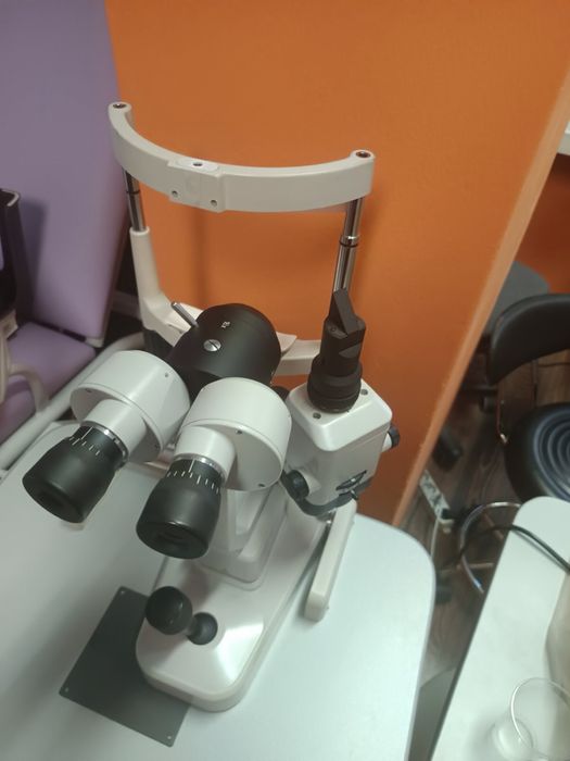 Био Микроскоп Topcon SL-1E Slit Lamp
