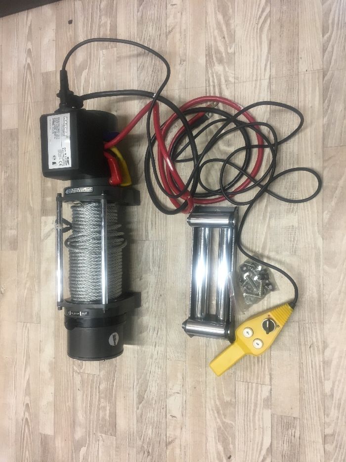 Лебедка с верига 1tх3m/2tх3m/Автолебедка 12V 3628kg с въже 29m EW07