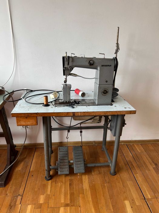 Masina de cusut piele, marochinarie, incaltaminte, Minerva