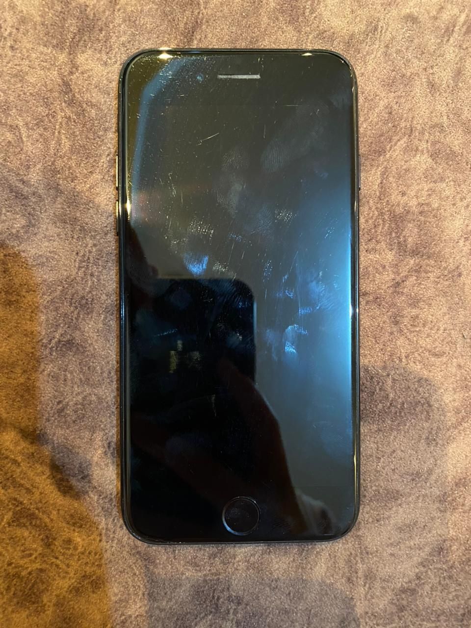 Продам Iphone 7 Jet Black