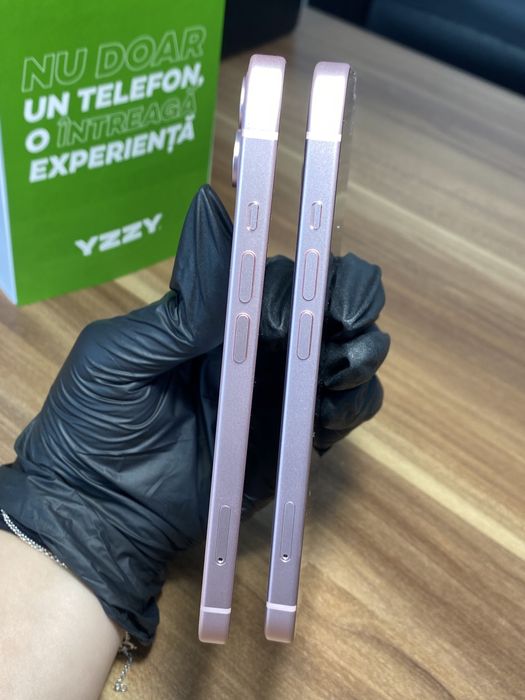 iPhone 15 / 128 GB / Sănătate baterie 100% / Nou desigilat
