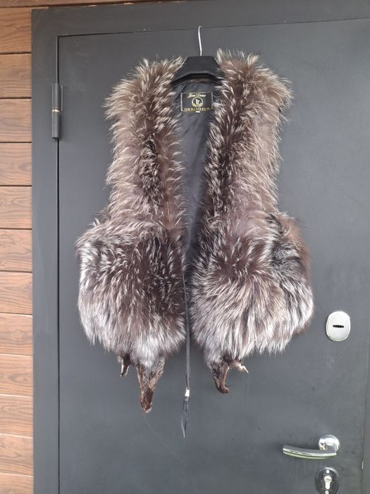 Жилетка мех чернобурка бу