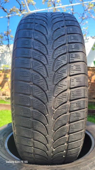 235/60 R18 Bridgestone dot 3417 M+S