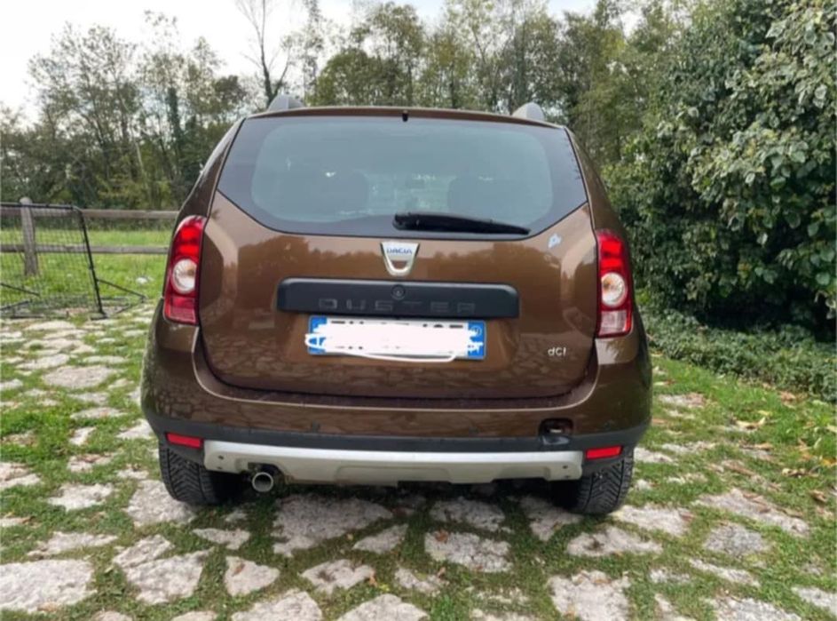 Vând Duster 2011 1.5D