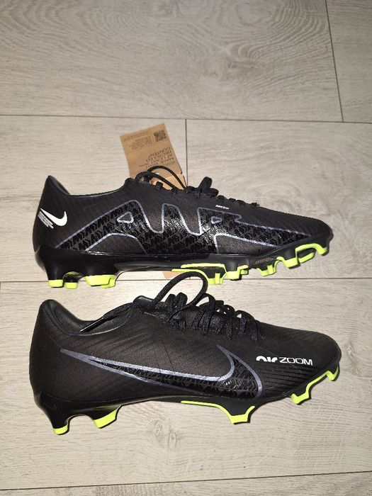Vând ghete fotbal Nike