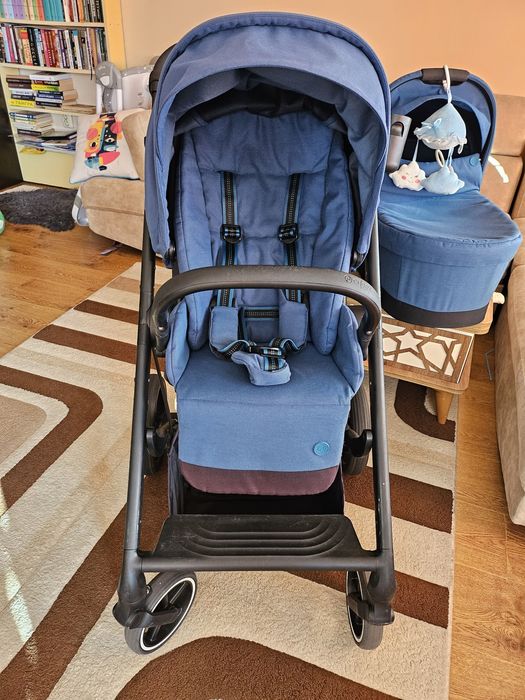 Количка Cybex balios s lux с много подаръци