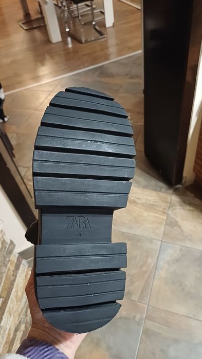 Боти Зара, 36 номер