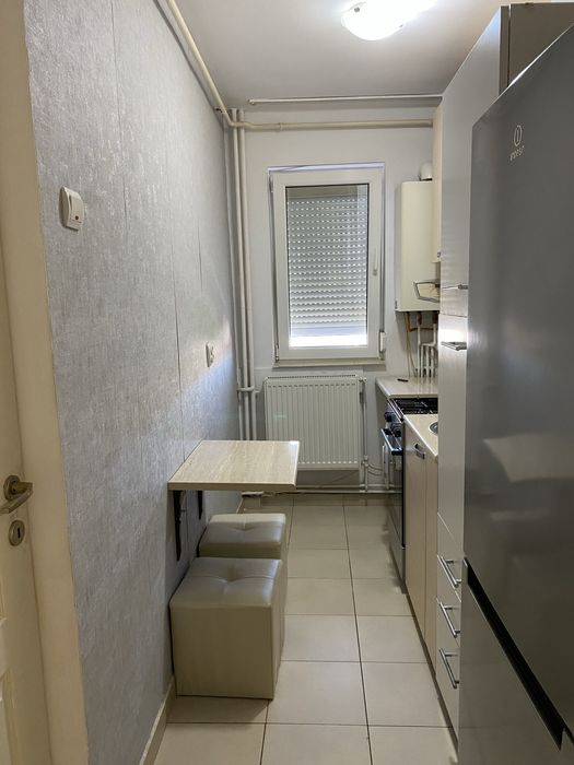 Persoana fizica inchiriez apartament 2 camere Alexandru cel bun