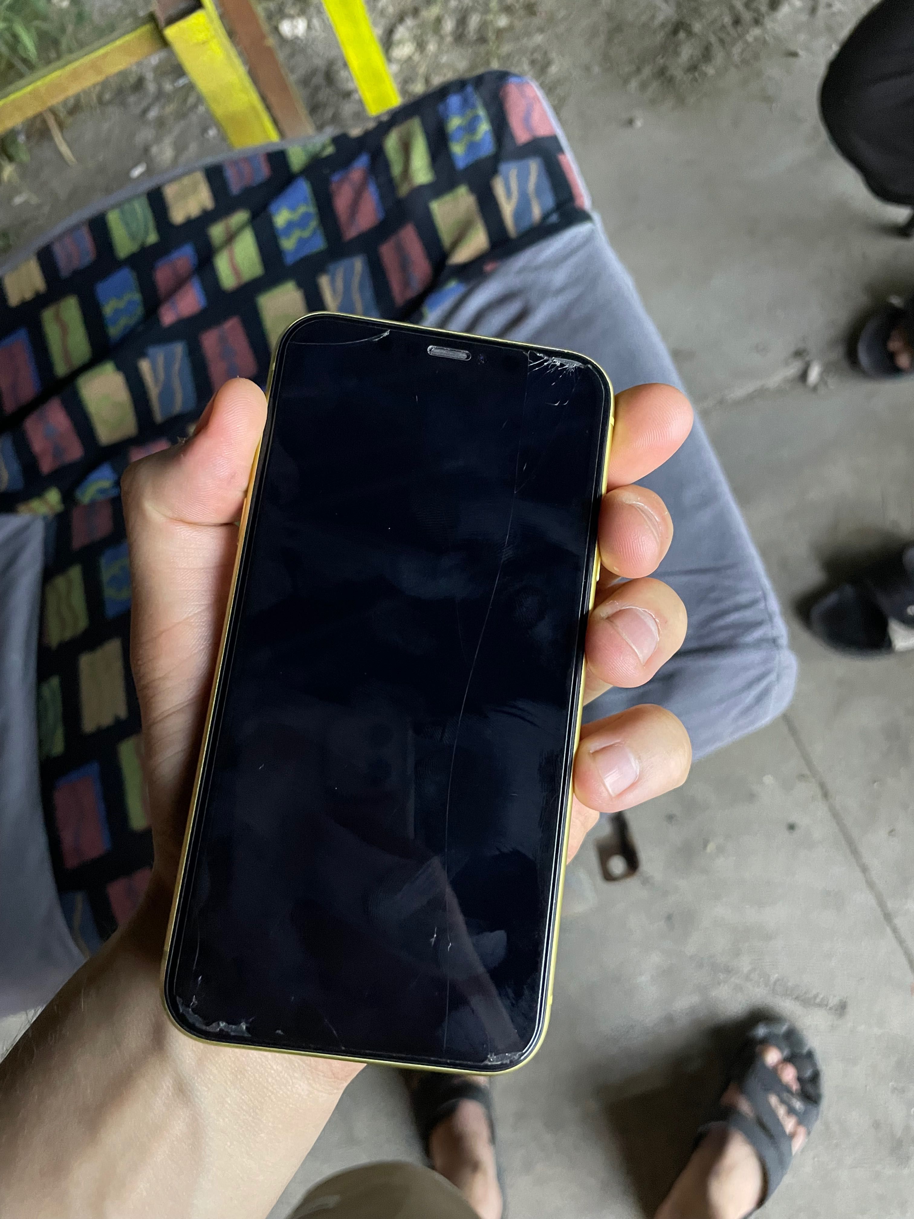 IPhone 11,128 в хорошем состоянии