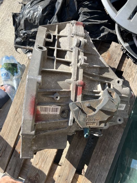 Cutie viteze megan 3 2010 1015 6 trepte 15 110 cp