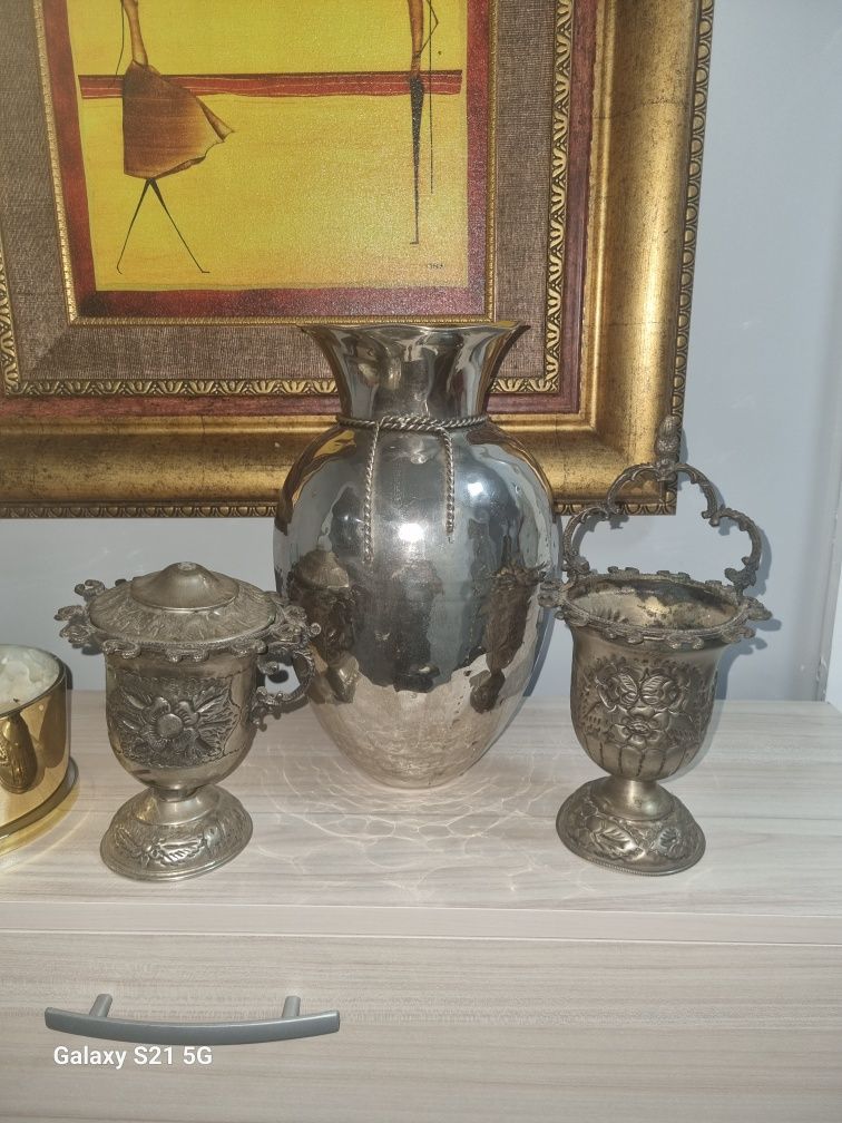 Стари сребърни чаши
