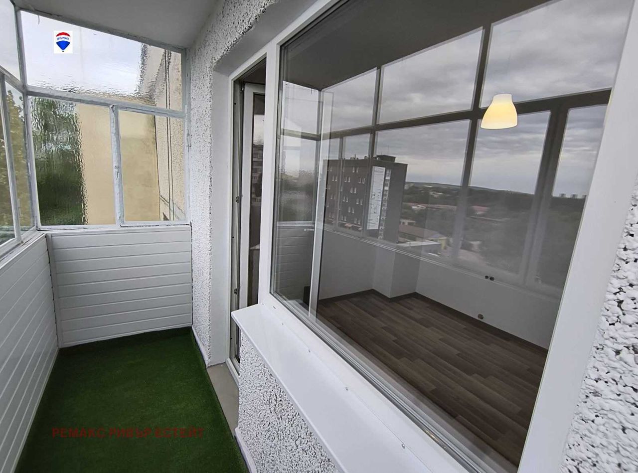 Продава се Тристаен апартамент в Русе, Възраждане - 80 кв.м за 1334 €/кв.м - Снимка #5