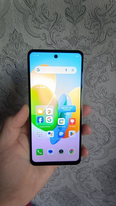 Tecno Spark 20C продам