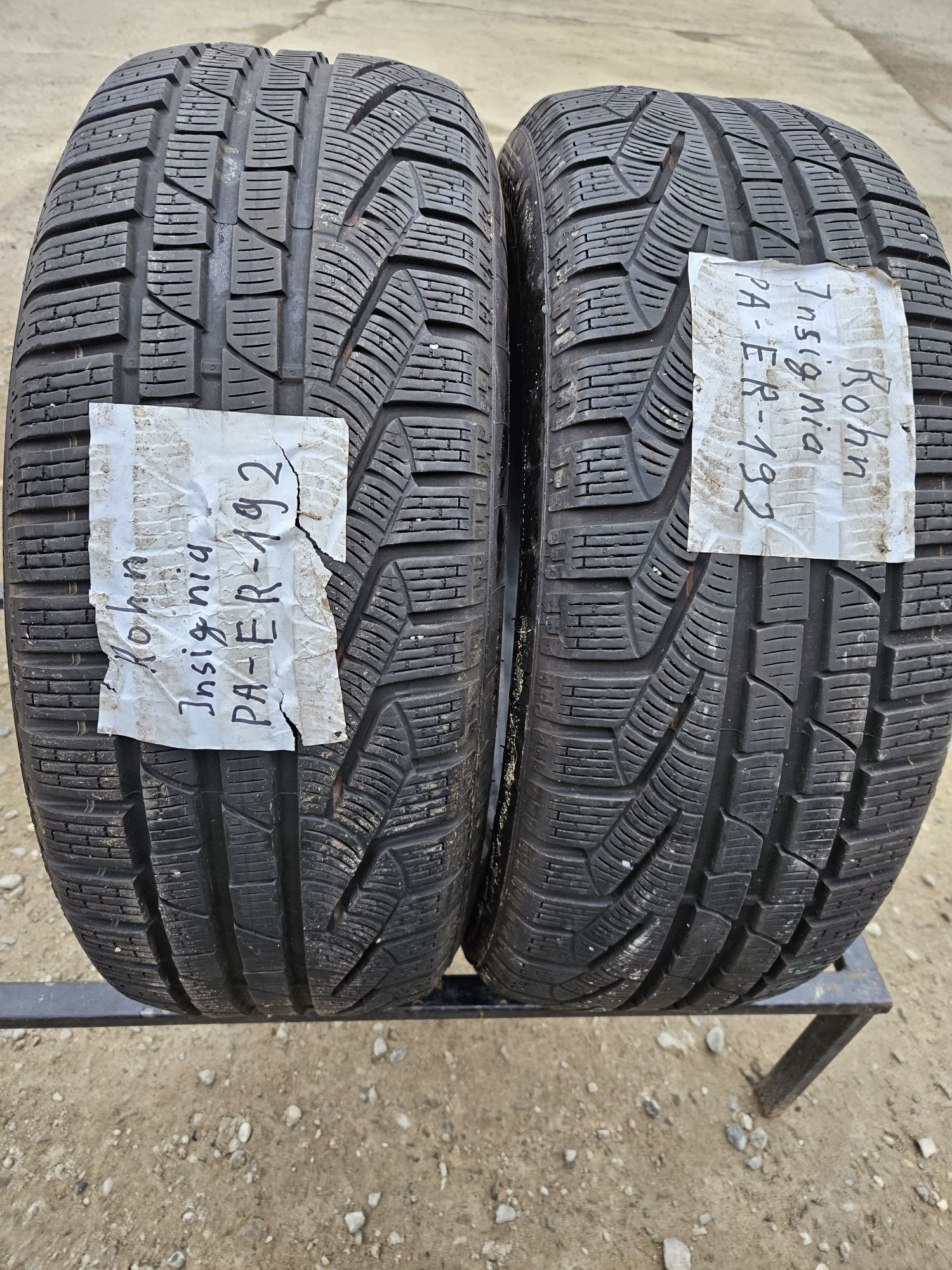 Vând anvelope m+s  225/55/17 225/55r17 PIRELLI