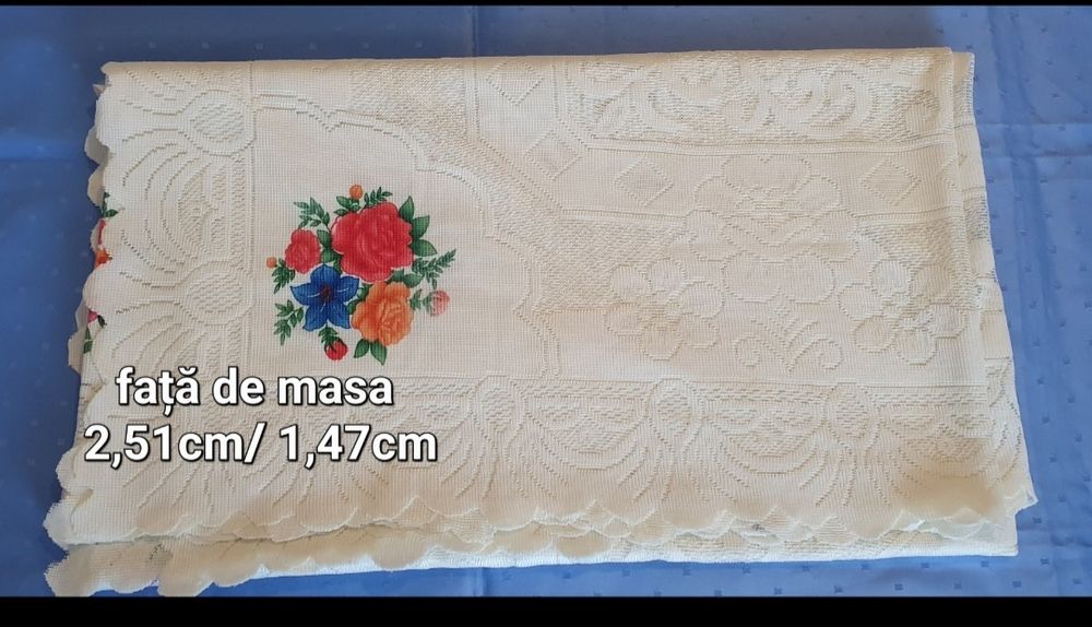 Față de masă mare