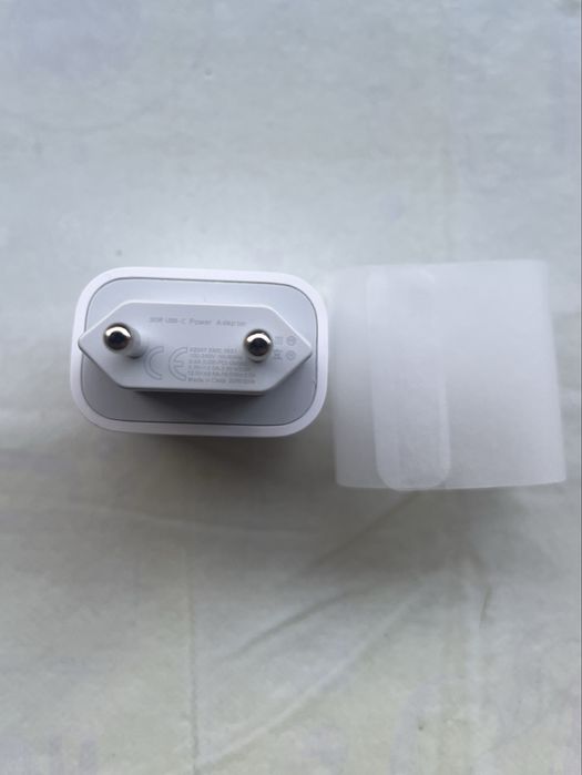 Зарядно 30W адаптер USB-C + кабел 2м USB-C или USB-C/Lightning