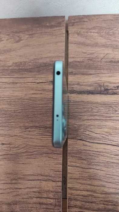 Смартфон Xiaomi Redmi Note 12
