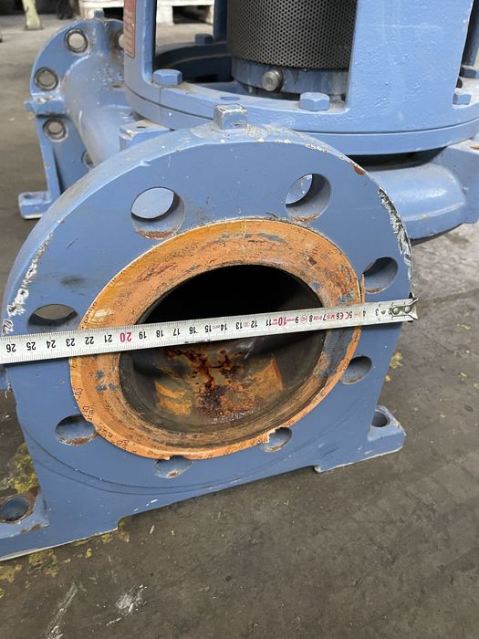 Вертикална водна помпа