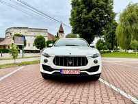 Maserati Levante Vând/ schimb Levante 3.0 benzină/4x4/perne